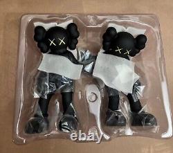 26cm Kaws Along The Way Black Figurine Black