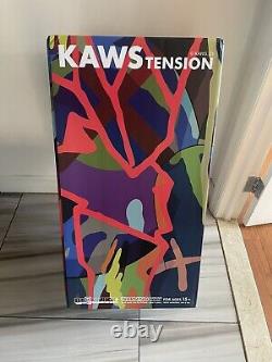 Bearbrick kaws tension 1000%