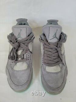 Dead Stock Jordan 4 KAWS Cool Grey Mens 930155-003 Size 7