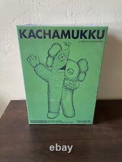 KAWS KACHAMUKKU Vinyl Figure Green/Red Brand NewithFactory Sealed