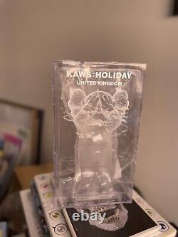 KAWS Separated Vinyl Figure Black + UK holiday! Bundle