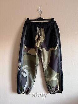 KAWS x Sacai Printed Track Pants Size 2 Green NEW