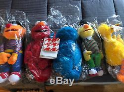 KAWS x Uniqlo Sesame Street Limited Set Collection BRAND NEW ALL 5 INCLUDED