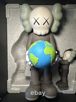 KAWs'The Promise' Vinyl Figure