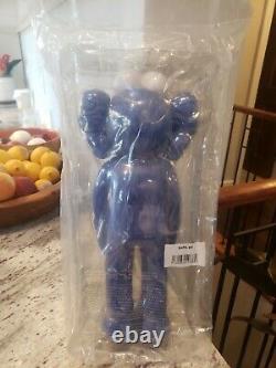 Kaws BFF Vinyl Blue 13 inches Action Figure A2270244