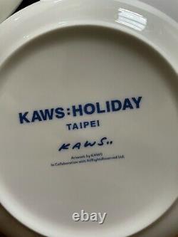 Kaws Holiday Taipei Ceramic Plate Set of 4 Original
