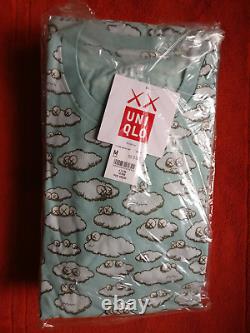 Kaws x Uniqlo UT 2016 T-Shirt All Over Clouds Blue Green SIZE M BRAND NEW /TAG