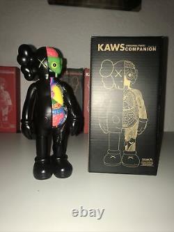 Medicom Toy KAWS, 16 Companion Open Edition Black Vinyl Figure 20cm NEW