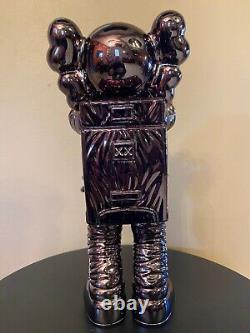 New Kaws Holiday Space Black 11.5 inch Sculpture Pop Art