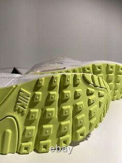 Nike air Max 90 x KAWS