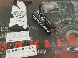 Oakley X Staple STPL Frogskins Graffiti Black (Supreme Colette Kaws AAPE Revert)