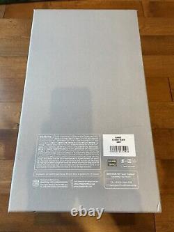 READ DESCRIPTION 2018 KAWS Clean Slate Vinyl Figure Grey