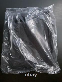 Supreme KAWS Chalk Logo Tee T-shirt Black Large L New Sealed SS21 Box Logo
