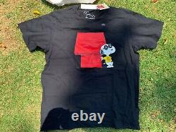 UNI QLO KAWS Peanuts tshirt with Snoopy XL Black