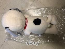 Uniqlo x KAWS x Peanuts White Snoopy Plush Toy Med size 20 inches Joe Together